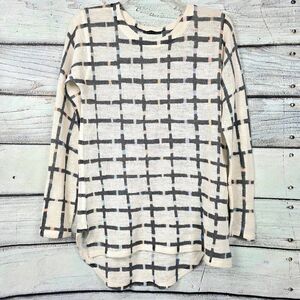 Nally & Millie Small Grid Knit Top Made USA Sweater
